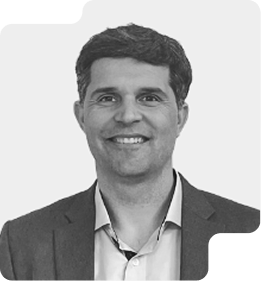 Renoa Living Team Member